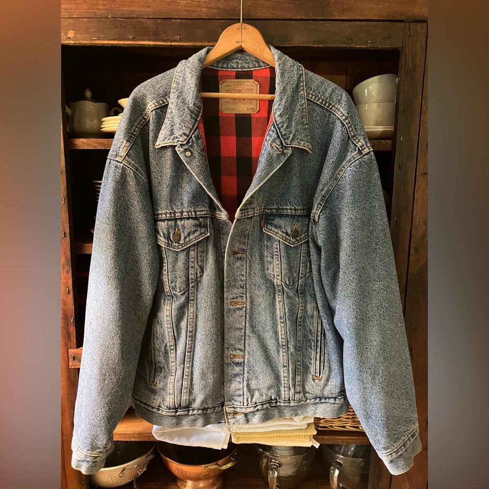 Levi’s men’s XL buffalo check lined denim jacket